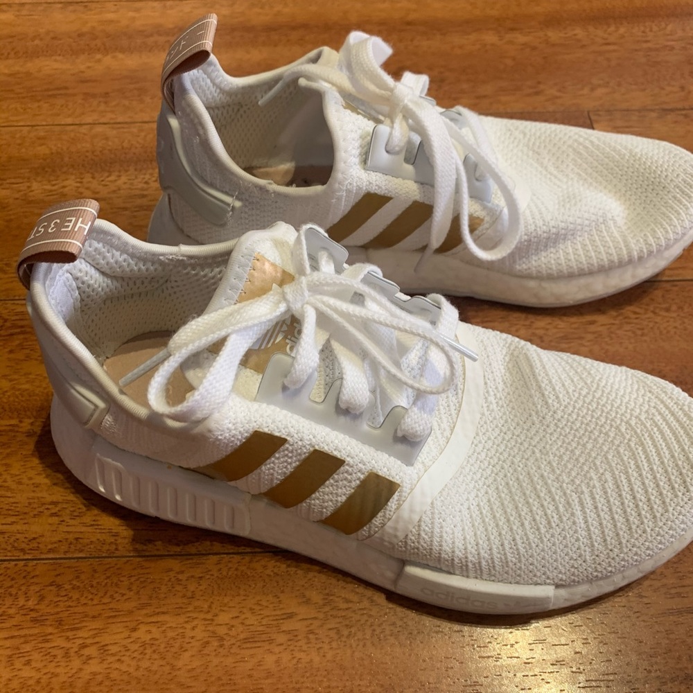 Adidas NMD R1 - Picture 7 of 9